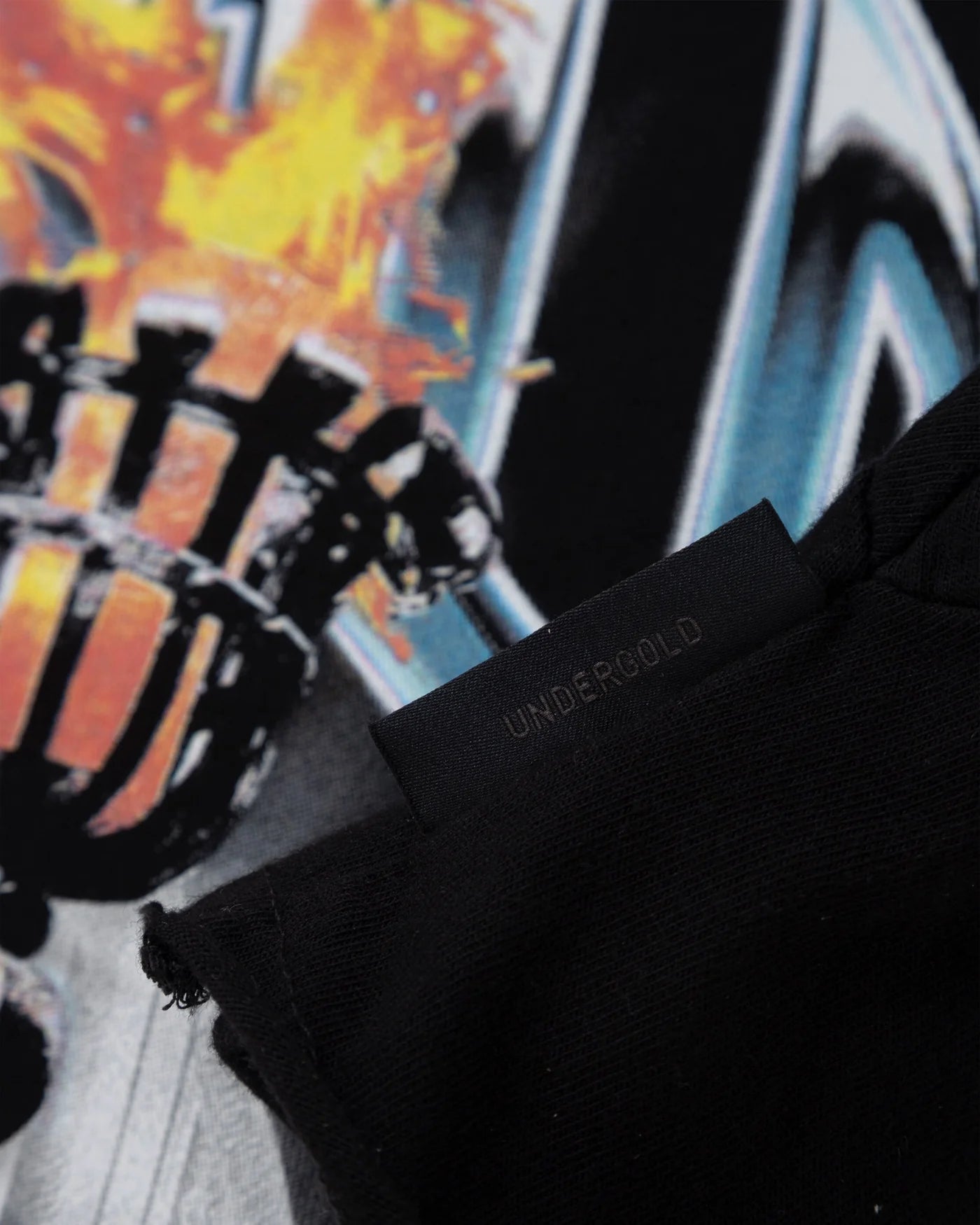 GENESIS PT02 TORCH CROP TOP BLACK