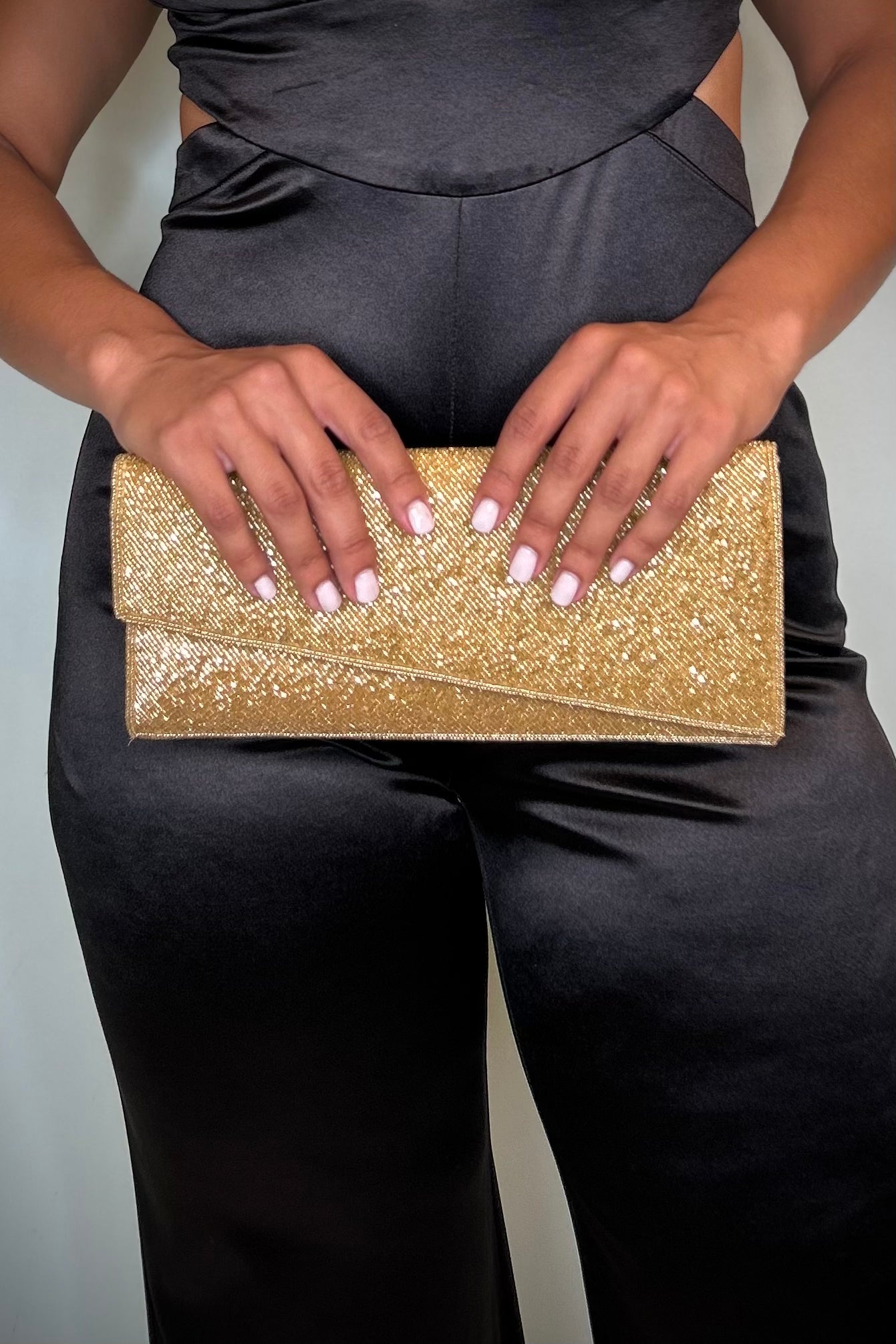 SYLVIA ASYMMETRICAL CLUTCH