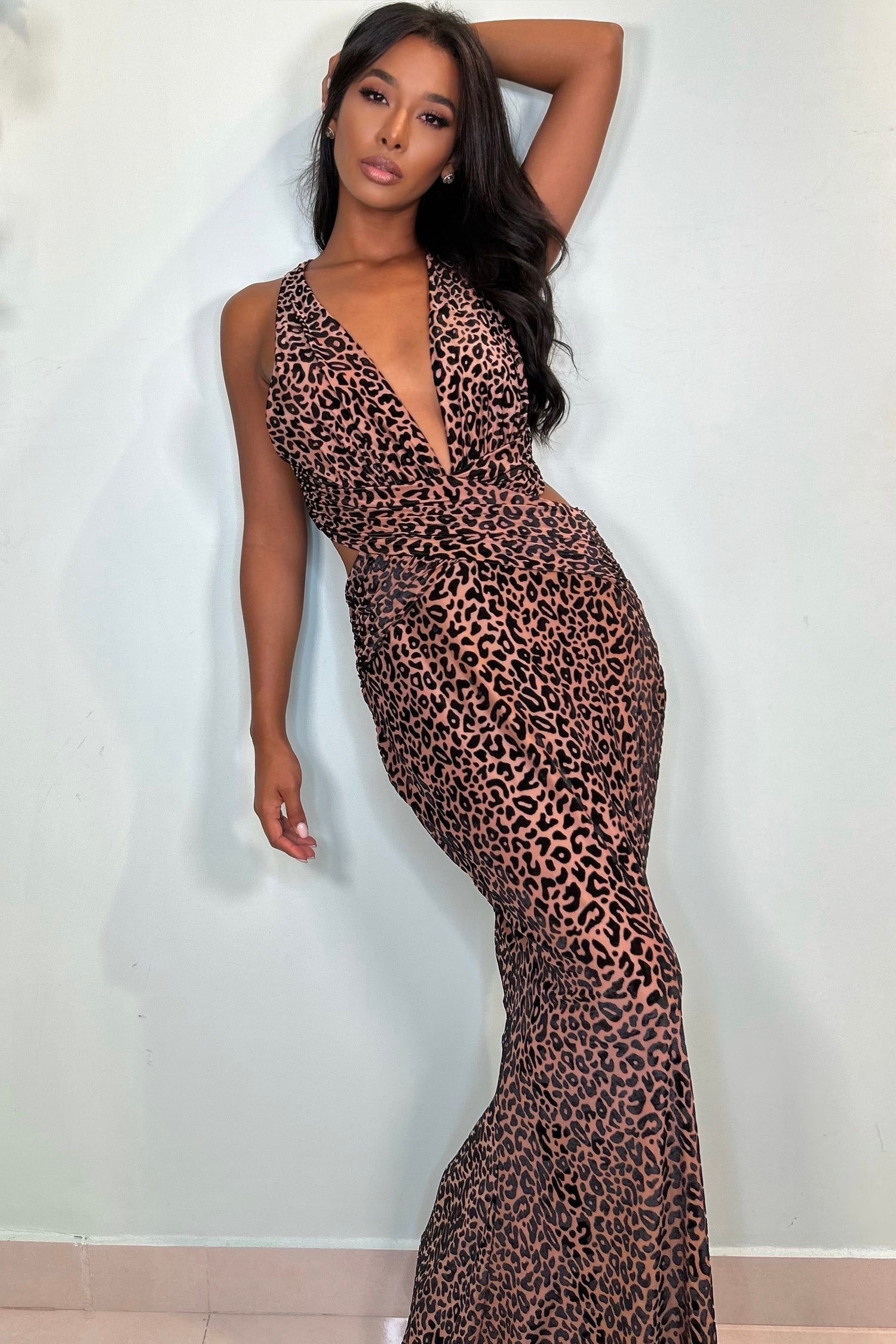 VELVET LEOPARD CROSS GOWN - BLACK