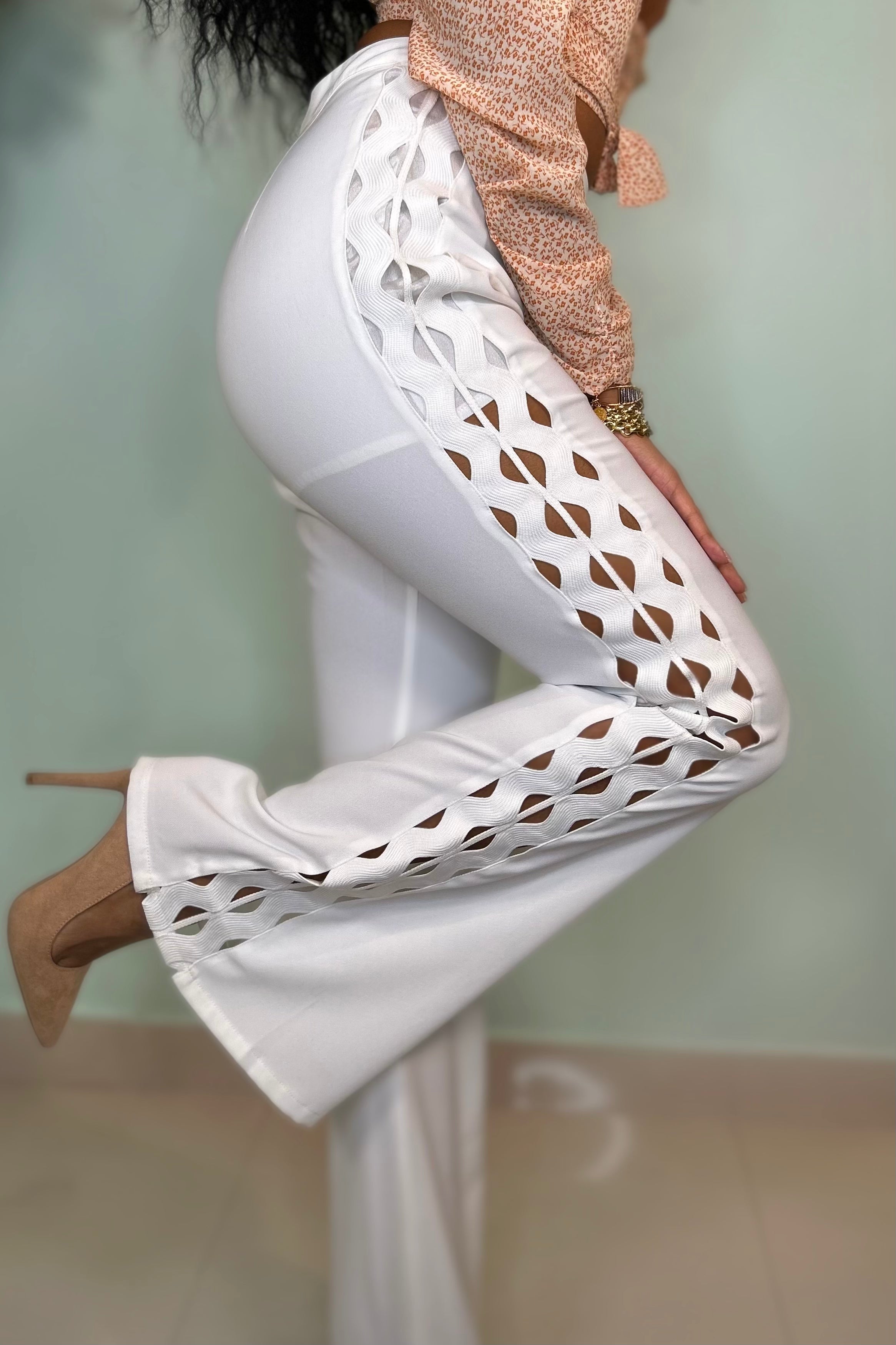 LACE UP FLARE