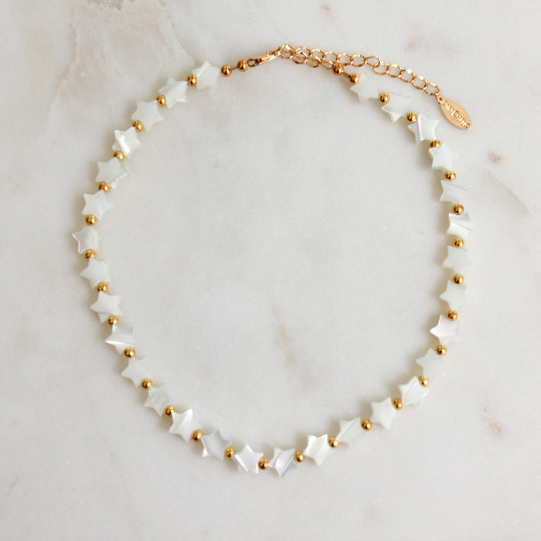 NACRE STAR CHOKER