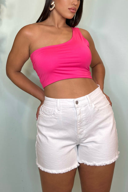 HIGH RISE MOM SHORT - WHITE