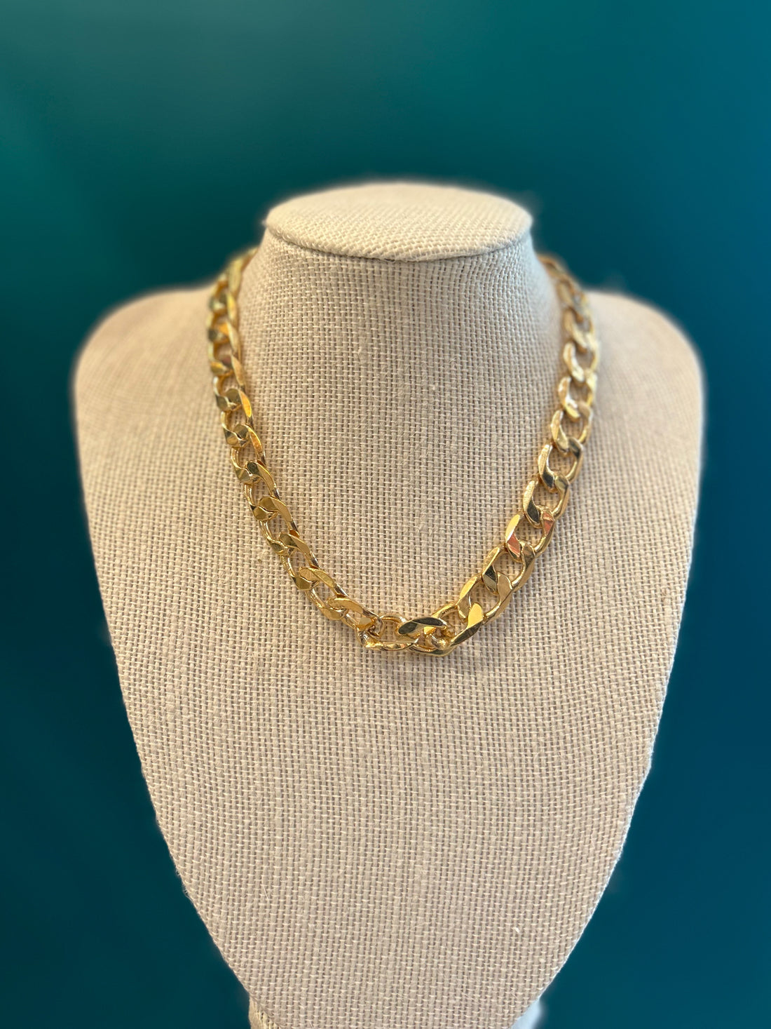 CHUNKY CHAIN