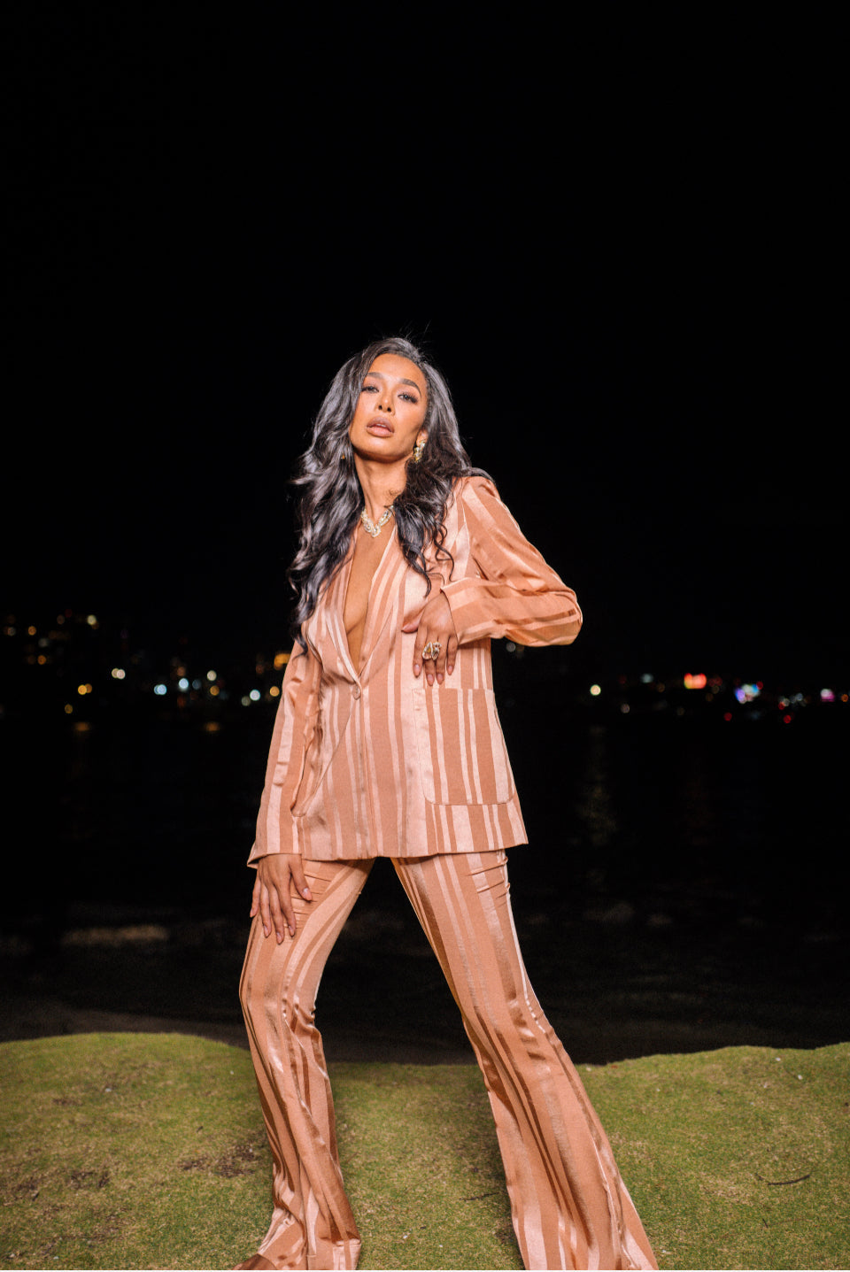 LEXI SATIN FLARE