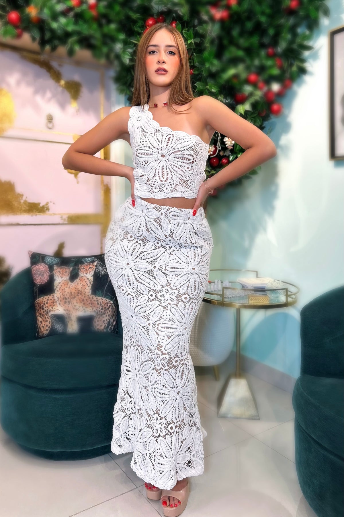 ARDEN CHIC CROCHET SKIRT SET