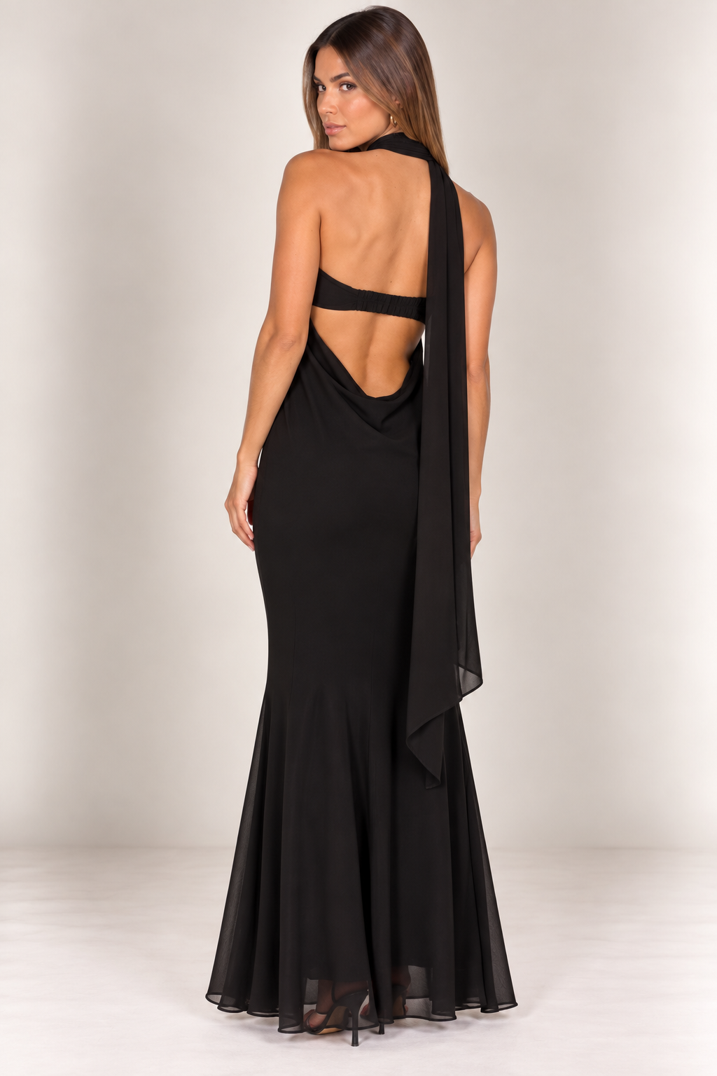 ZELIE STRAPPLES MAXI DRESS