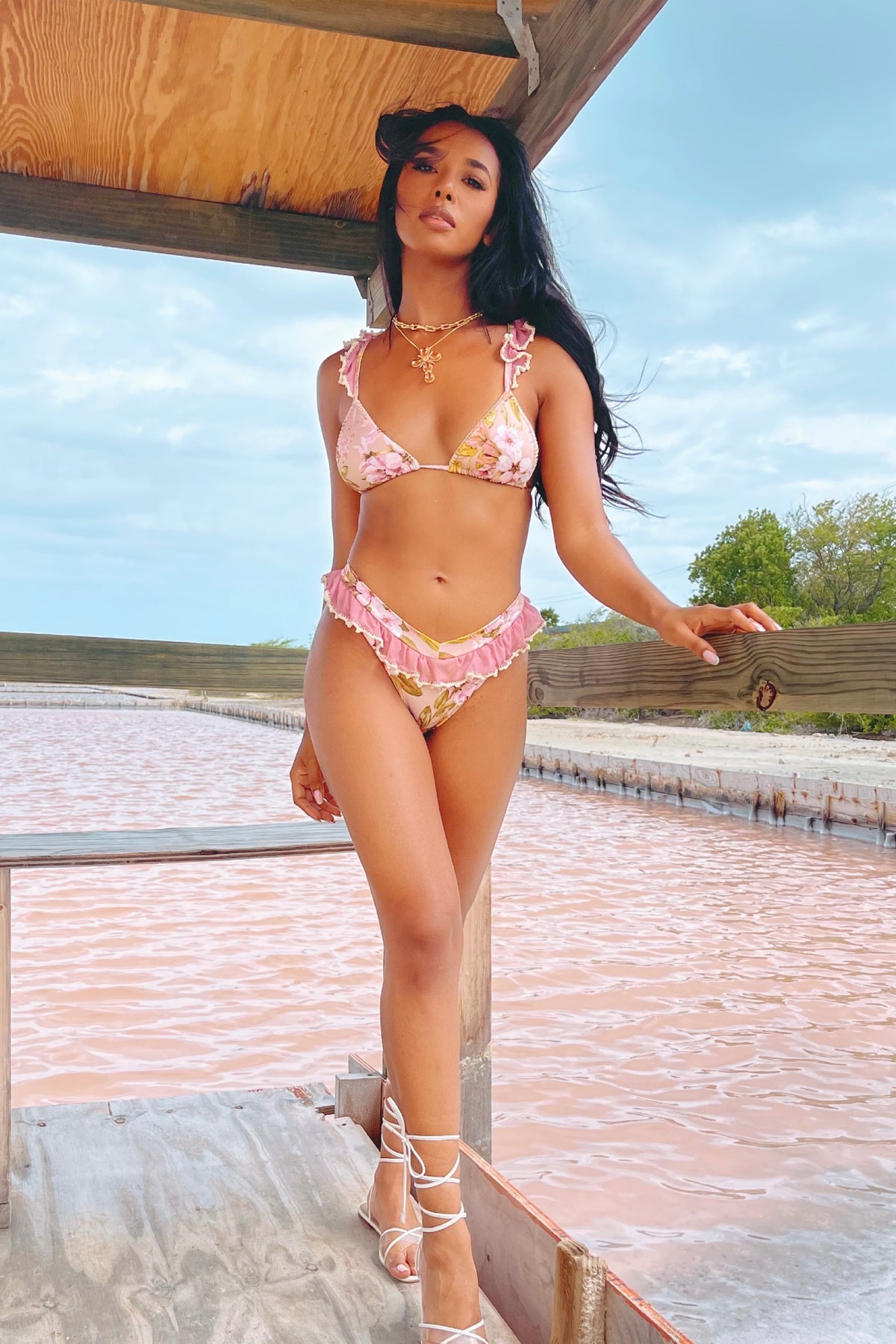 PALE PINK